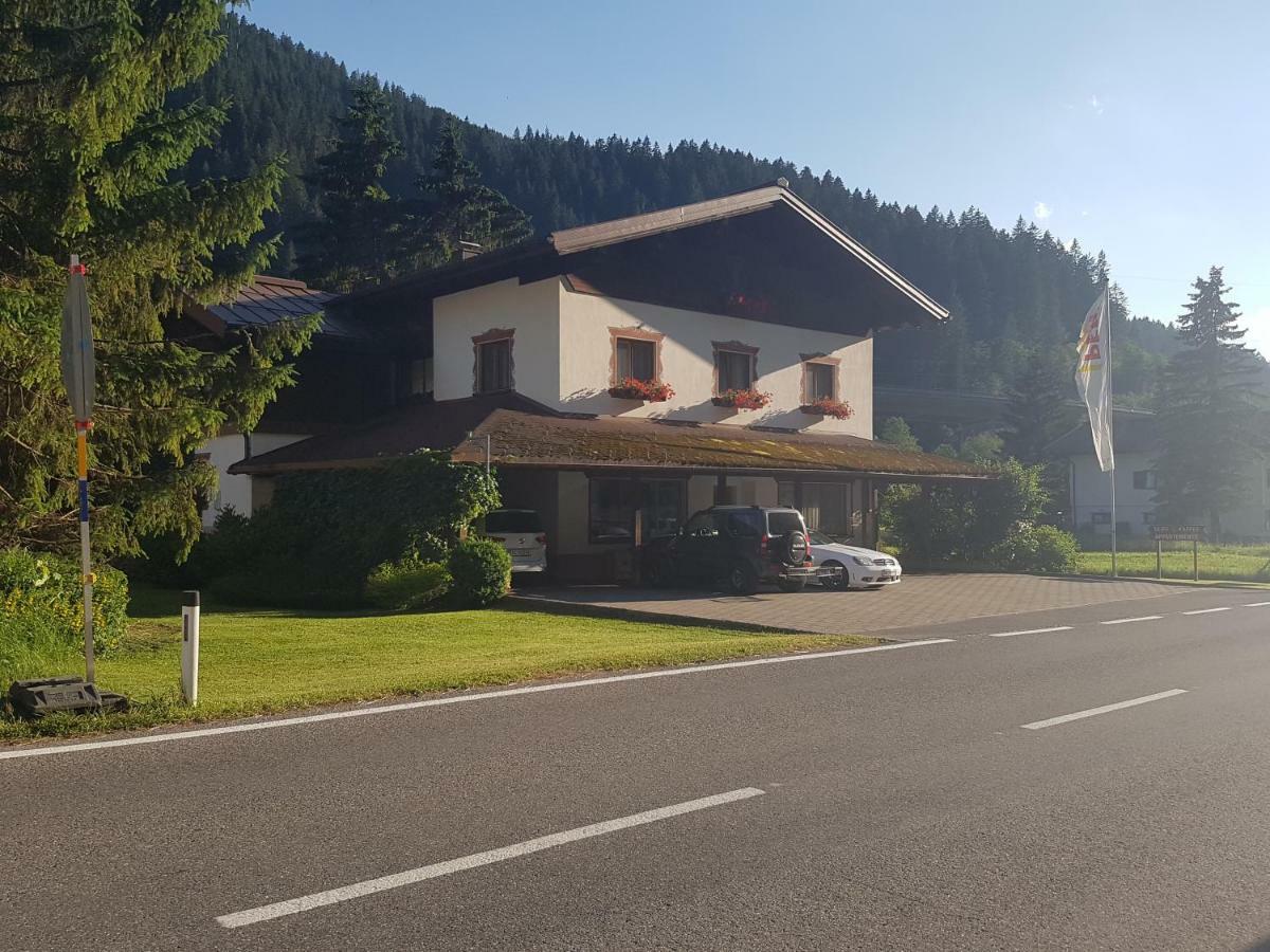 Appartements Burtscher Klosterle am Arlberg Eksteriør bilde